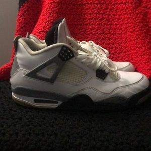 Air Jordan 4 Cement”